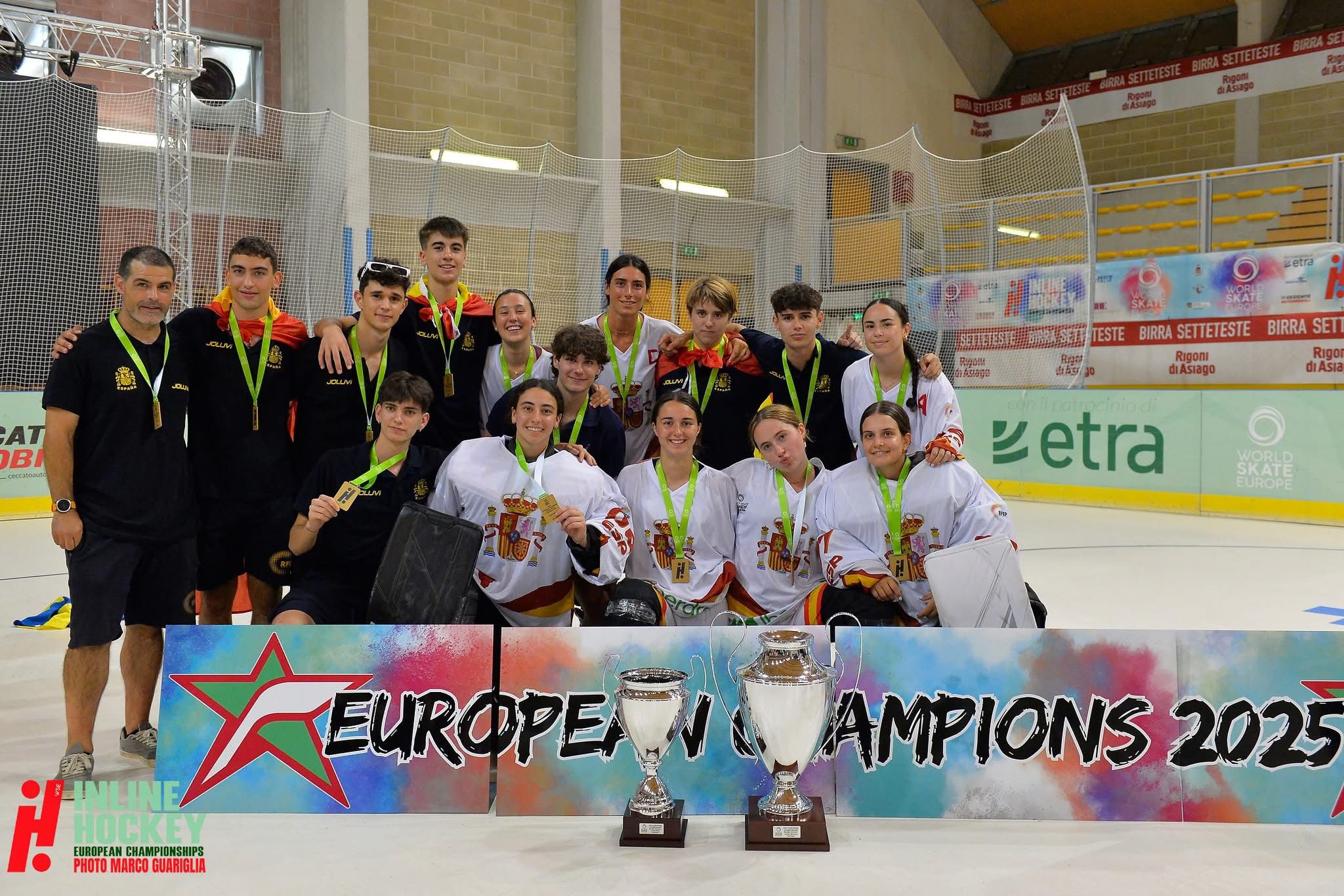 Écharpe De Football Espagne – Championne D'Europe 2008 – Neuve